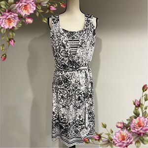Cute sleeveless a-line dress